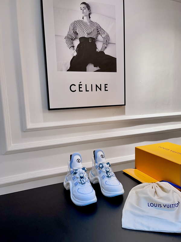 ルイヴィトン靴正面デザイン